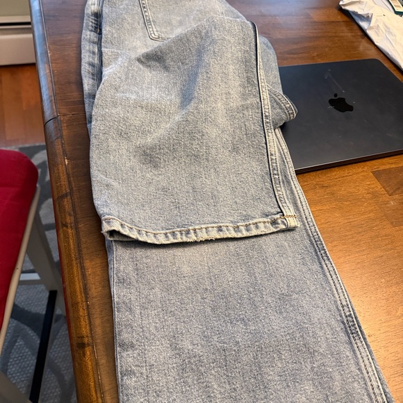 Banana Republic Relaxed Fit Jeans - Picture 6 of 7